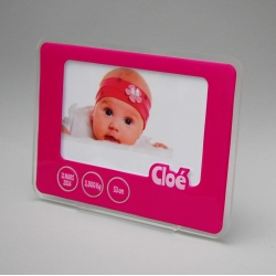 Cadre photo naissance magenta personnalisé